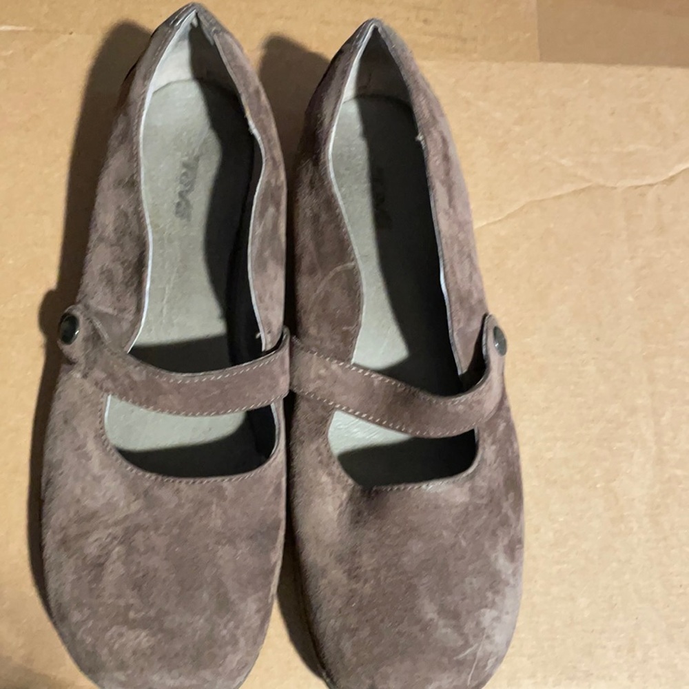 Teva shoes
